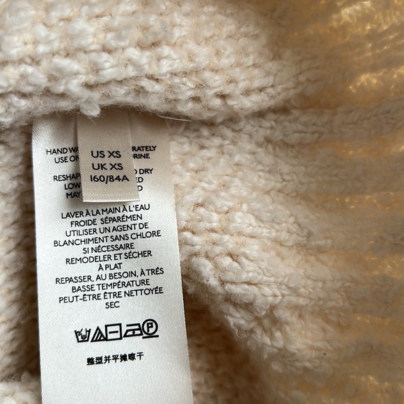 Free People Oversized Sweater xs/s like new condition - Picture 8 of 12